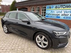 Grau Gebraucht 2020 Audi e-tron Advanced SUV | 25.999 € (Guter Preis)