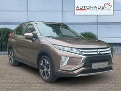 Braun Gebraucht 2019 Mitsubishi Eclipse Cross Diamant Edition SUV | 17.890 € (Fairer Preis)
