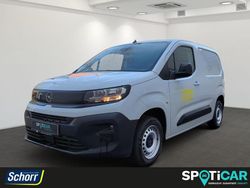 Kaolin weiss Gebraucht 2024 Opel Combo Van / Kleinbus | 20.900 € (Fairer Preis)