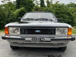 Grau Gebraucht 1982 Ford Taunus Limousine | 5.000 €