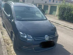 Schwarz Gebraucht 2012 VW Sharan Van / Kleinbus | 15.000 € (Etwas zu teuer)