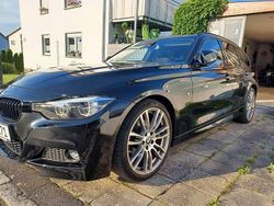 Schwarz Gebraucht 2018 BMW 318 M Sport Kombi | 20.890 € (Fairer Preis)