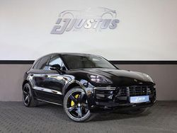 Schwarz Gebraucht 2020 Porsche Macan Turbo SUV | 54.900 €