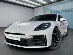 Grau Gebraucht 2025 Porsche Panamera 4 Limousine | 147.849 € (Fairer Preis)