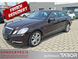 Cupritbraun metalliclack Gebraucht 2010 Mercedes E250 Avantgarde Limousine | 6.985 € (Superpreis)