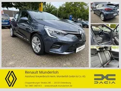 Titangrau Gebraucht 2020 Renault Clio V Experience Limousine | 11.450 € (Fairer Preis)