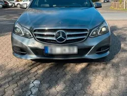 Mercedes E220