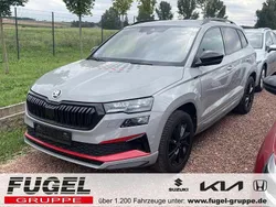 Steelgrau Gebraucht 2022 Skoda Karoq SportLine SUV | 31.999 € (Fairer Preis)