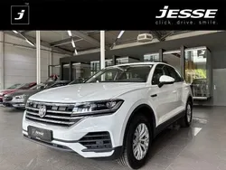 Pure white Gebraucht 2018 VW Touareg SUV | 36.990 € (Superpreis)