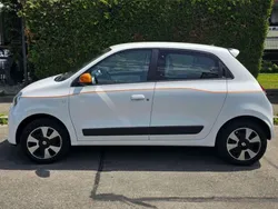 Weiß Gebraucht 2016 Renault Twingo Experience Kleinwagen | 6.100 € (Fairer Preis)