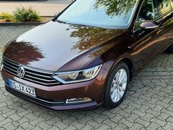 Rot Gebraucht 2016 VW Passat Comfortline Limousine | 16.200 € (Fairer Preis)