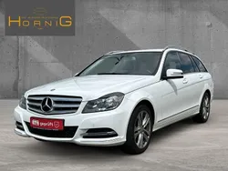 Weiß Gebraucht 2013 Mercedes C180 Avantgarde Kombi | 10.799 € (Fairer Preis)