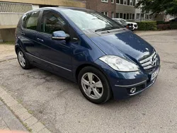 Blau Gebraucht 2012 Mercedes A160 Avantgarde Van / Kleinbus | 7.300 € (Fairer Preis)