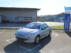 Grau Gebraucht 2005 Peugeot 206 CC Platinum Cabrio | 1.499 € (Fairer Preis)