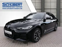 Black sapphire metallic Gebraucht 2023 BMW i4 M Sport Limousine | 39.790 € (Fairer Preis)