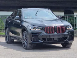 Grau Gebraucht 2022 BMW X6 M Sport SUV | 74.999 € (Fairer Preis)