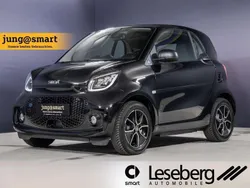 Bodypanels in black Gebraucht 2024 Smart ForTwo Electric Drive Passion Coupé | 14.980 € (Fairer Preis)