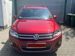 Rot Gebraucht 2013 VW Tiguan Sportline SUV | 11.600 € (Fairer Preis)