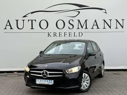 Schwarz Gebraucht 2022 Mercedes B250e Van / Kleinbus | 22.500 € (Guter Preis)