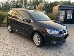 Schwarz Gebraucht 2014 VW Touran Cup Van / Kleinbus | 12.900 € (Fairer Preis)