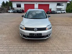 Gold Gebraucht 2011 VW Golf Plus Cross Style Van / Kleinbus | 6.300 € (Guter Preis)