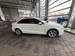 Weiß Gebraucht 2020 Audi A3 Sport Limousine | 19.500 € (Guter Preis)