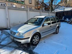 Grau Gebraucht 2001 VW Bora Kombi | 3.250 € (Fairer Preis)