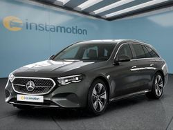 Grau Gebraucht 2024 Mercedes E300 Kombi | 57.199 €