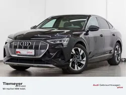 Brillantschwarz Gebraucht 2022 Audi e-tron S-Line SUV | 32.480 € (Guter Preis)