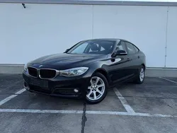 Schwarz Gebraucht 2013 BMW 318 Gran Turismo Shadowline Limousine | 11.950 €