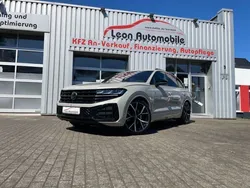 Sechura beige metallic (metallic) Gebraucht 2024 VW Touareg R-line SUV | 86.390 €
