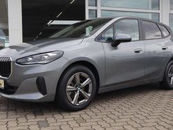 Skyscraper grau Gebraucht 2024 BMW 218 Active Tourer Van / Kleinbus | 32.990 € (Fairer Preis)