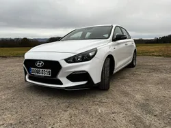 Weiß Gebraucht 2019 Hyundai i30 Limousine | 14.200 € (Fairer Preis)