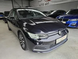 Schwarz Gebraucht 2021 VW Golf VIII Active Limousine | 20.500 € (Fairer Preis)