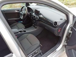 Silber Gebraucht 2012 Mercedes B200 Van / Kleinbus | 10.500 € (Superpreis)