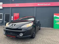 Schwarz Gebraucht 2008 Peugeot 207 CC Filou Cabrio | 3.900 € (Fairer Preis)