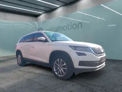 Weiß Gebraucht 2021 Skoda Kodiaq Style SUV | 35.338 € (Fairer Preis)