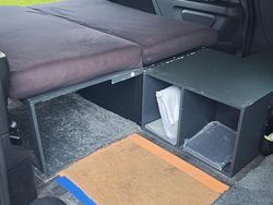 Schwarz Gebraucht 2021 Mercedes Vito Van / Kleinbus | 59.990 €