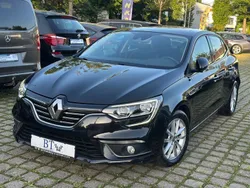 Schwarz Gebraucht 2016 Renault Mégane III Intens Limousine | 11.400 € (Etwas zu teuer)