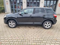 Schwarz Gebraucht 2010 Nissan Qashqai Visia SUV | 4.590 € (Fairer Preis)