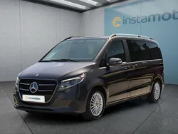 Grau Gebraucht 2024 Mercedes V250 Van / Kleinbus | 68.249 €
