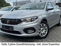 Silber Gebraucht 2016 Fiat Tipo Easy Limousine | 11.698 € (Etwas zu teuer)