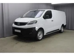 Gebraucht 2023 Fiat Scudo Van / Kleinbus | 29.930 € (Fairer Preis)