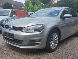 Silber Gebraucht 2016 VW Golf VII LOUNGE Limousine | 8.690 € (Fairer Preis)