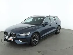 Blau Gebraucht 2023 Volvo V60 Plus Kombi | 37.140 € (Guter Preis)