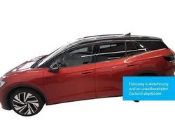Kings red metallic/schwarz Gebraucht 2024 VW ID.4 GTX SUV | 45.930 €