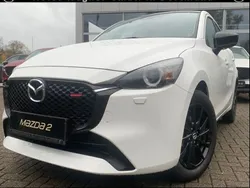 Weiß Gebraucht 2023 Mazda 2 Homura-Line Limousine | 20.790 € (Fairer Preis)