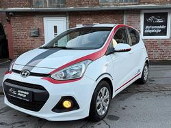 Weiß Gebraucht 2016 Hyundai i10 Trend Kleinwagen | 5.500 € (Fairer Preis)
