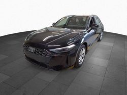 Mythosschwarz metallic Gebraucht 2025 Audi A5 Ambiente Kombi | 39.990 € (Superpreis)