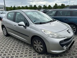 Silber Gebraucht 2008 Peugeot 207 Sport Limousine | 5.000 € (Etwas zu teuer)